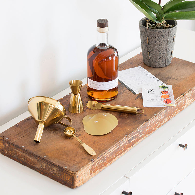 1pt Bar Bottle Kit Laid out