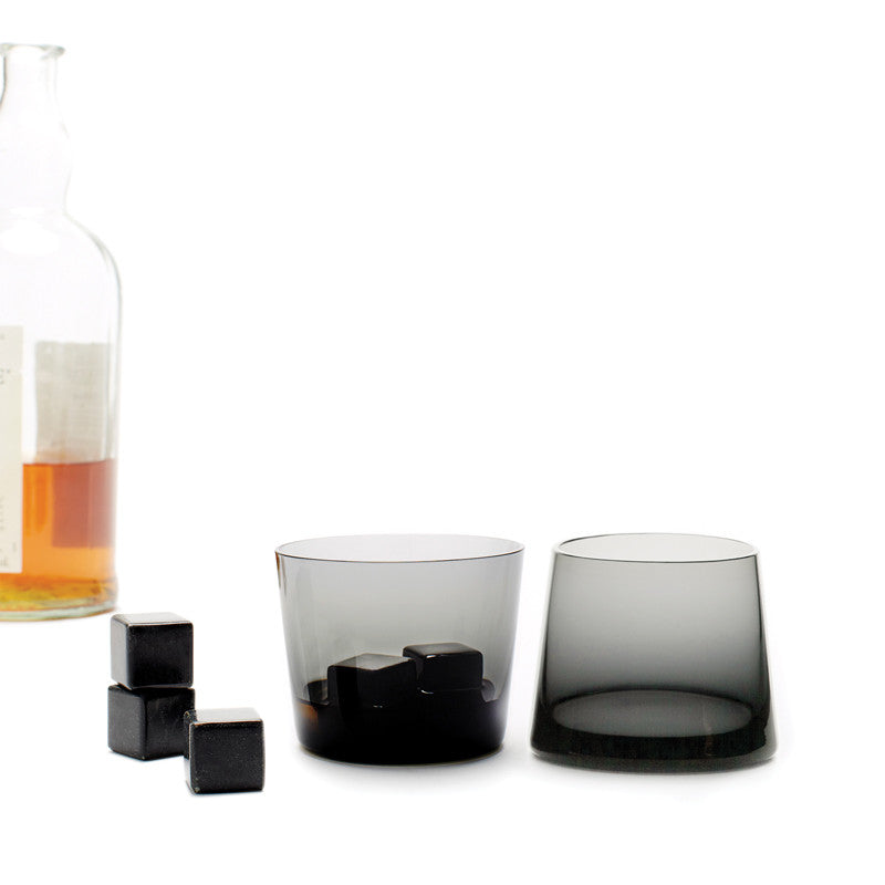 Whisky Stones® BLACK (Set of 9) In Use | Teroforma